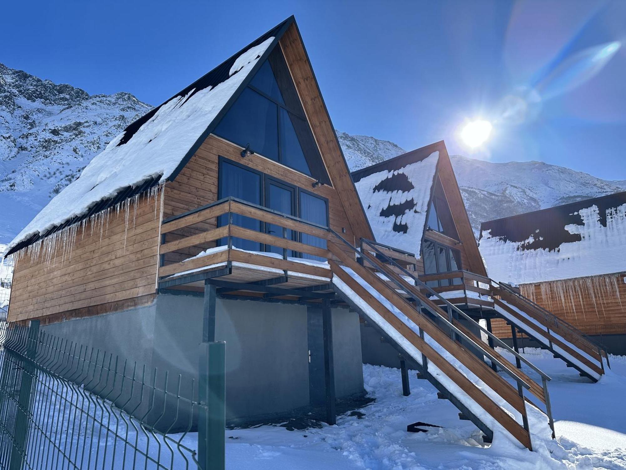 A&B Cottages Kazbegi Dış mekan fotoğraf