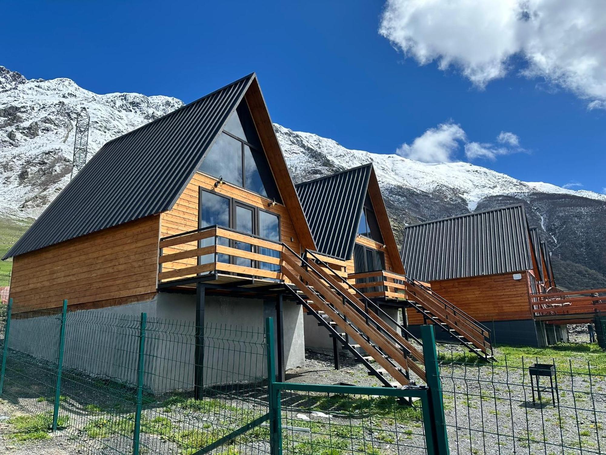 A&B Cottages Kazbegi Dış mekan fotoğraf